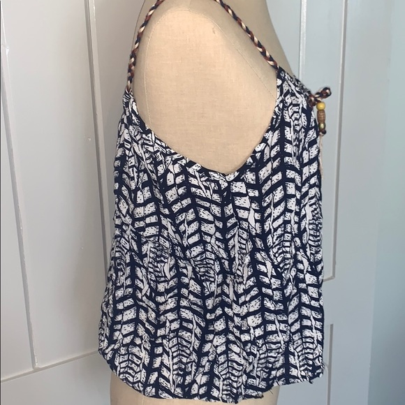 Patterned top - Picture 4 of 4